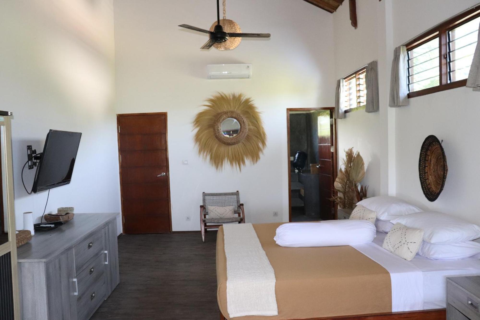 Baha Baha Villas West Sumbawa Yoyos - Free Yoga Class, Gym Daily Included For Guest - Fast Wifi Starlink Sekongkang Exterior foto